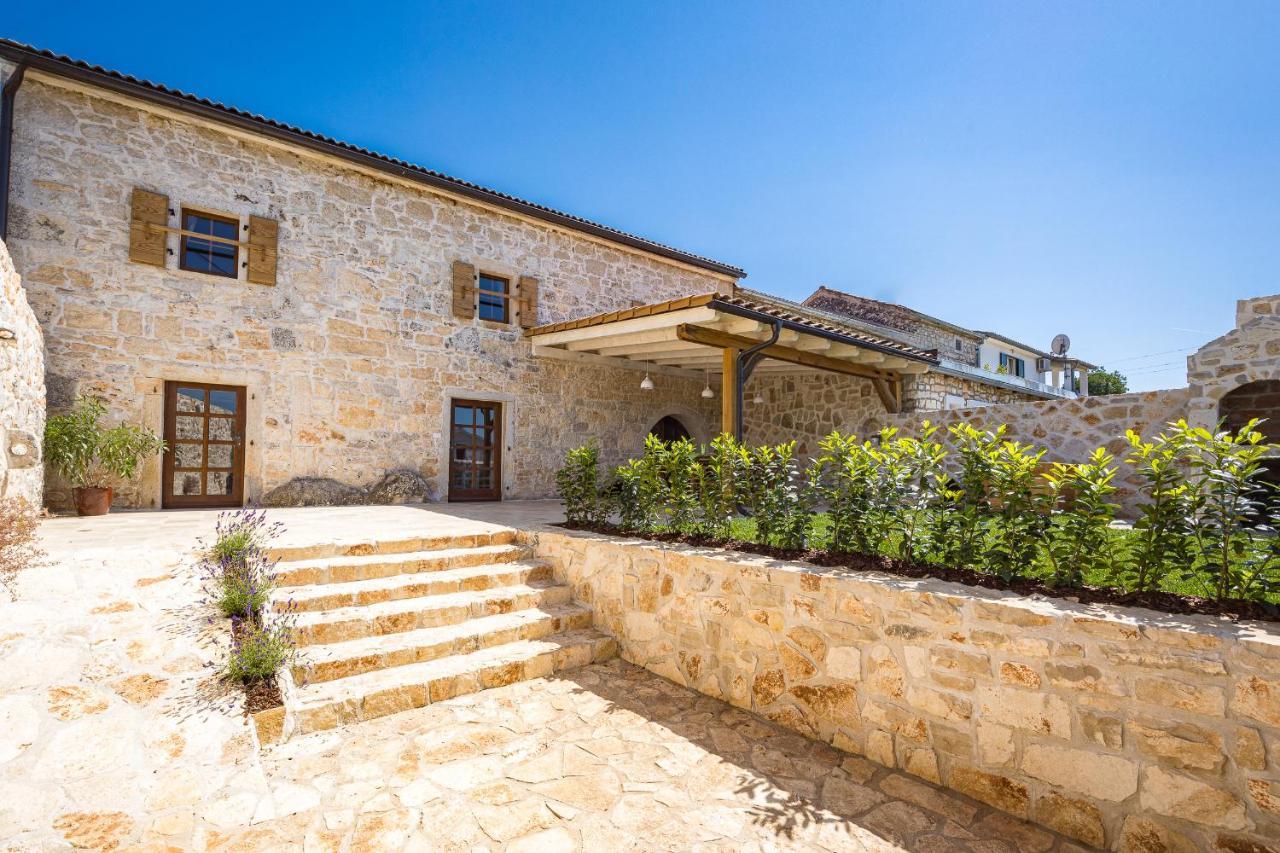 Villa Stone House Dijana Istria Sveti Lovrec Sveti Lovreč Pazenatički Esterno foto